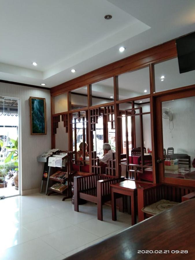 Sinnakhone Hotel Вьентьян Экстерьер фото
