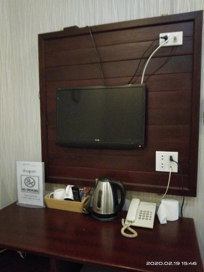 Sinnakhone Hotel Вьентьян Экстерьер фото