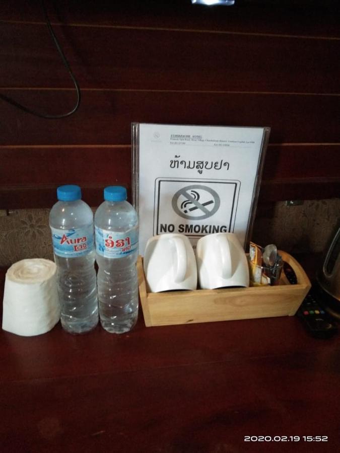 Sinnakhone Hotel Вьентьян Экстерьер фото
